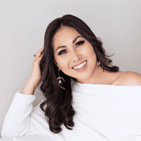 Samantha Kaaua testimonial for Diana Bejasa coaching about breaking through decade-long blocks and creating business success.
